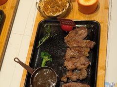 -豪享来牛排(人民店)