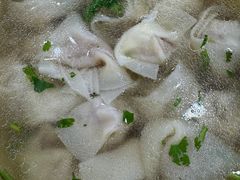 -周震馄饨