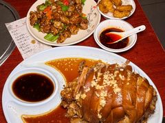 -聚首堂·特色小吃·肘子(什刹海德胜门店)