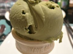 -梅园国际大酒店·自助餐厅(光明港店)