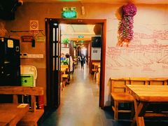 -万记麻辣烫国展总店