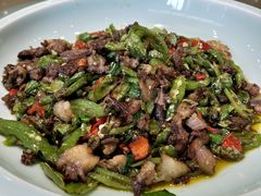 特色剁椒巴骨肉-冯小炒(巴渝大道店)