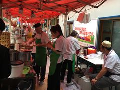 露天位-清真老马家国华牛奶鸡蛋醪糟(正宁路店)