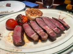 -MONICH牛排融合餐厅(和义大道购物中心店)