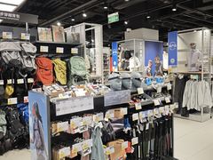 -迪卡侬(环球港店)