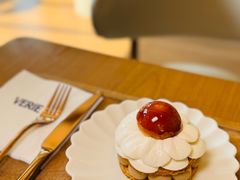 -VERIE BAKEHOUSE