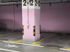 -大宁国际商业广场-地下停车库