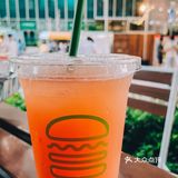 纽约汉堡人气王  好吃到舔手手🍔！
