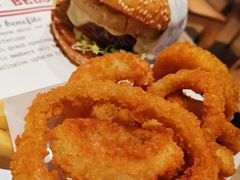 -The Habit Burger Grill 哈比特汉堡(复兴soho店)
