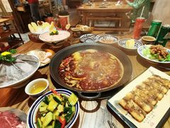 -旧街市鲜货老火锅(大光路店)