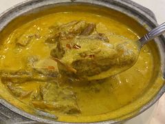 咖喱牛腩饭-香港新发烧腊茶餐厅(万象店)