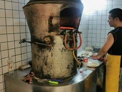 -三兄弟高炉烧饼