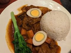红烩牛肉饭-WOLFGANG PUCK KITCHEN & BAR(迪士尼小镇店)