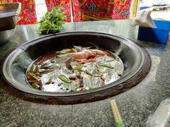 -忆乡情铁锅炖鱼饭店(延庆店)