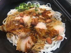 -莫老爷·正宗桂林米粉(南油店)