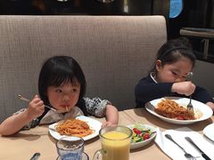 -必胜客(上海新南方商城PH店)