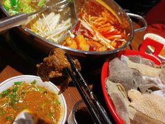 -乡土黄·鲜牛肉火锅·小龙虾(兴业街店)