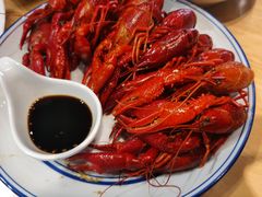 -聚汇三少·龙虾·中餐厅(莫邪路新天地店)