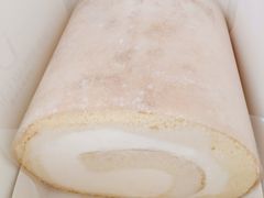 -顶东面包花园·生日蛋糕(世博店)