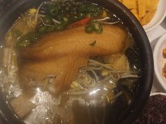 -渝是乎酸菜鱼(龙旗购物中心店)