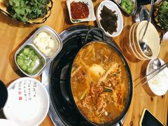 -故乡家韩国料理(丹东街店)