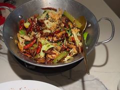 -渔语鱼酸菜鱼新川菜(来福士店)