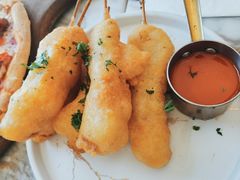 淡色艾尔龙利鱼串-The Rug Cafe(王府中环店)