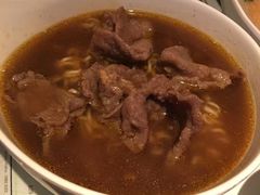 沙爹牛肉公仔面-翠华餐厅