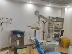 -赫尔森口腔·牙齿种植修复