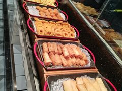 -圣琼美食百汇自助餐(白云万达店)