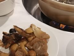 -天宜隆蘑菇宴火锅(石景山旗舰店)