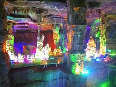 -泰安地下龙宫景区