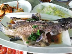 -四川小胡子海鲜(丁村万人海鲜广场店)