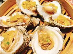 -红鼎豆捞·专注品质海鲜20年(宝丰路店)