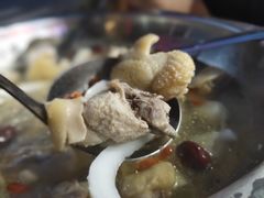 -范饭椰林川湘味海鲜·椰子鸡(三亚湾椰梦长廊店)