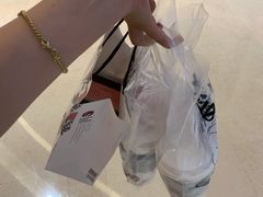 -茶颜悦色(金茂览秀城LG层外街店)