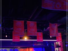 -UP嘻哈酒吧(粉巢店)