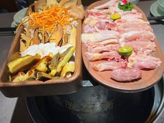 -野·大山里土鸡火锅(万科里店)