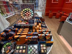 -VENCHI 闻绮(上海佛罗伦萨小镇店)