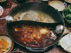 -赵美丽·重庆社区火锅·直营店(火车东站·中豪国际店)