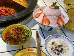 -巴卤社老火锅(财富店)