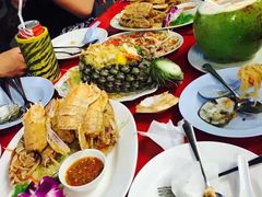 -两兄弟Song Pee Nong(2号店)