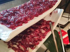 -左庭右院鲜牛肉火锅(浦江欢乐颂店)