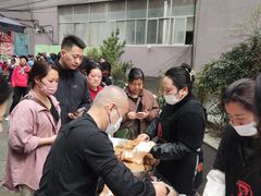 -六广门毛阿姨糯米饭