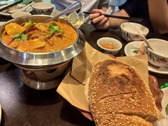 越式咖喱牛腩煲-大头虾越式风味餐厅(光明广场店)