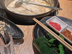 -一朵菌·野生菌探索家火锅(南亚店)