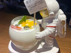 -SPACELAB失重餐厅(世纪汇店)