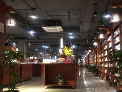 -新华书店(印象城店)