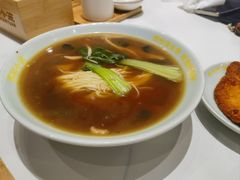 -忆秦园小笼包(惠山古镇总店)