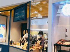 门面-春丽小马(济南恒隆广场店)
